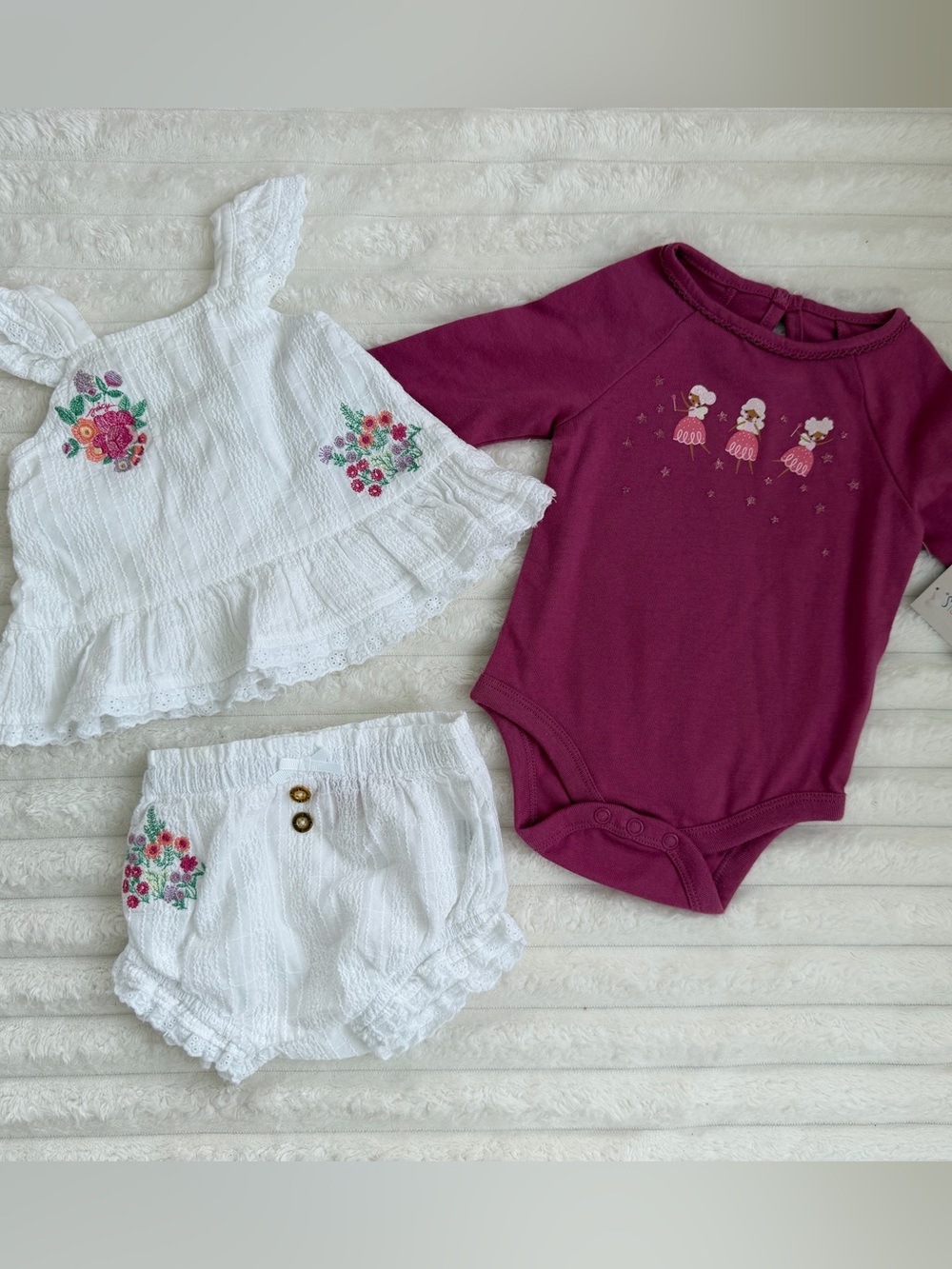 Juicy Couture Plum Long-Sleeve Bodysuit with White Floral Bloomer Set